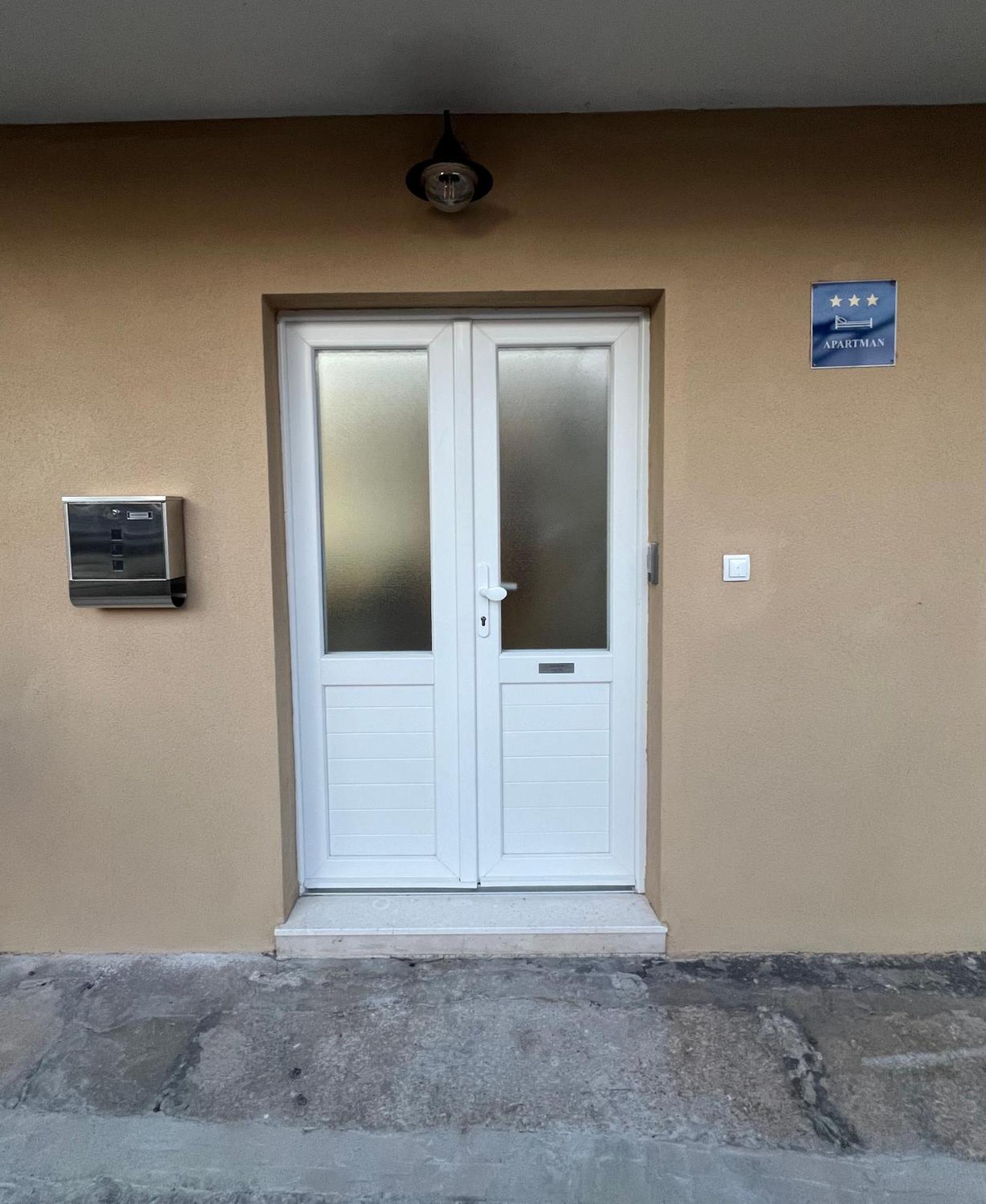 Lady Di Apartment Makarska Ngoại thất bức ảnh